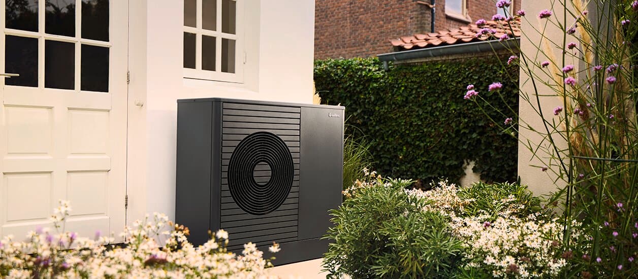 Тепловий насос aroTHERM plus із функцією «Flexible Space»